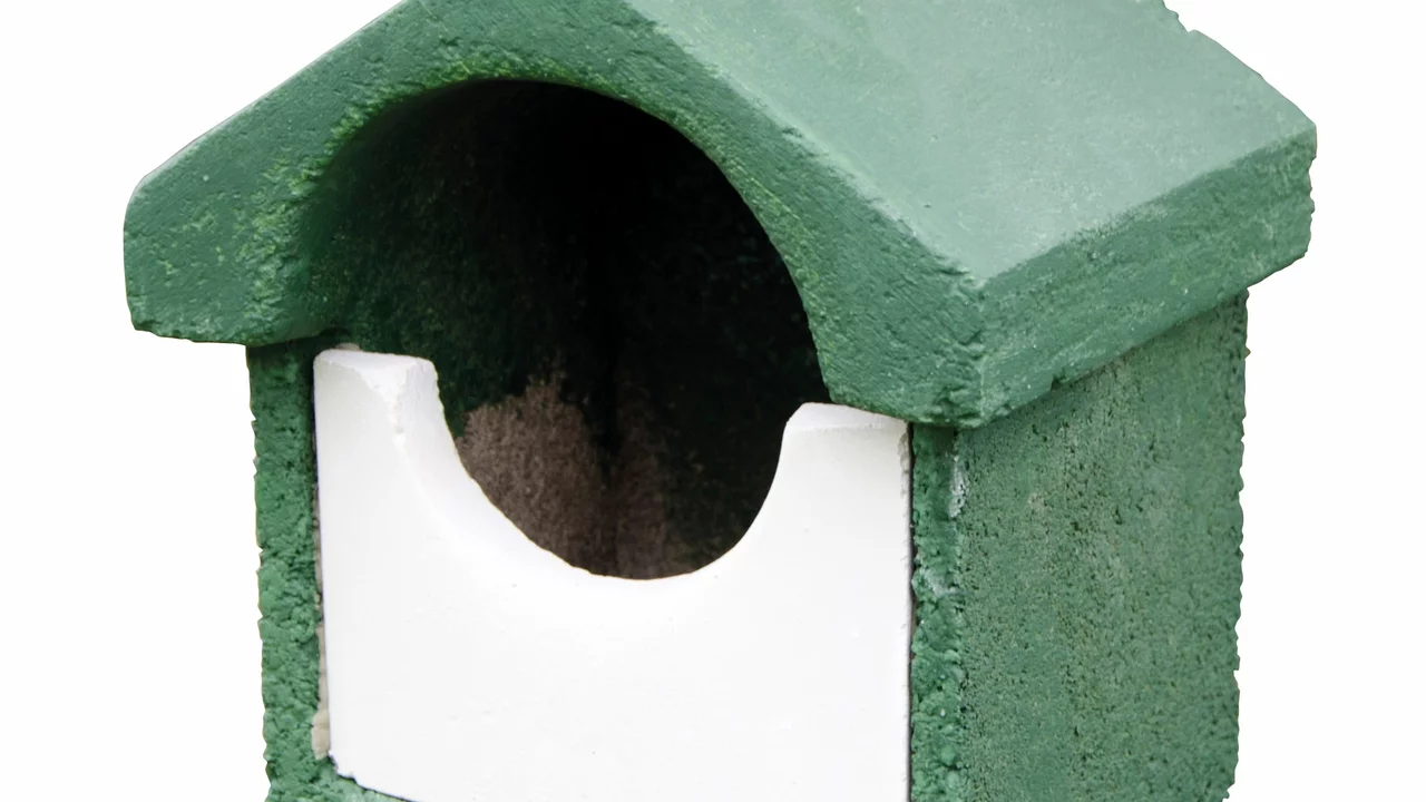 Produktbild zu «Vogelhaus Halbhöhlenbrüter» | © CJ WildBird Foods Ltd